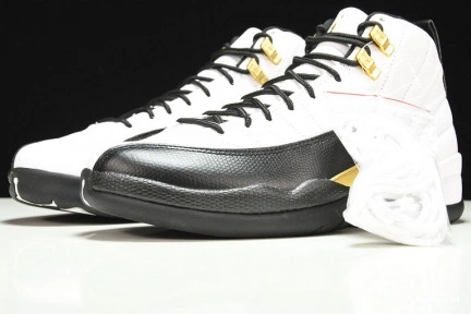 Hyperoad “ROYALTY” AIR JORDAN 12 0925